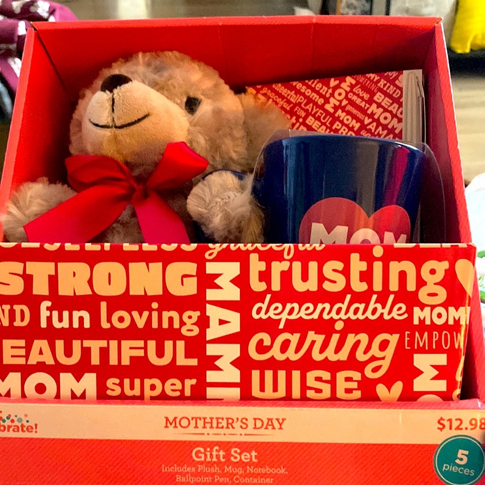 Gift set for mom